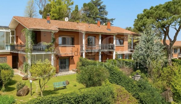 casa indipendente in vendita a Moncalieri