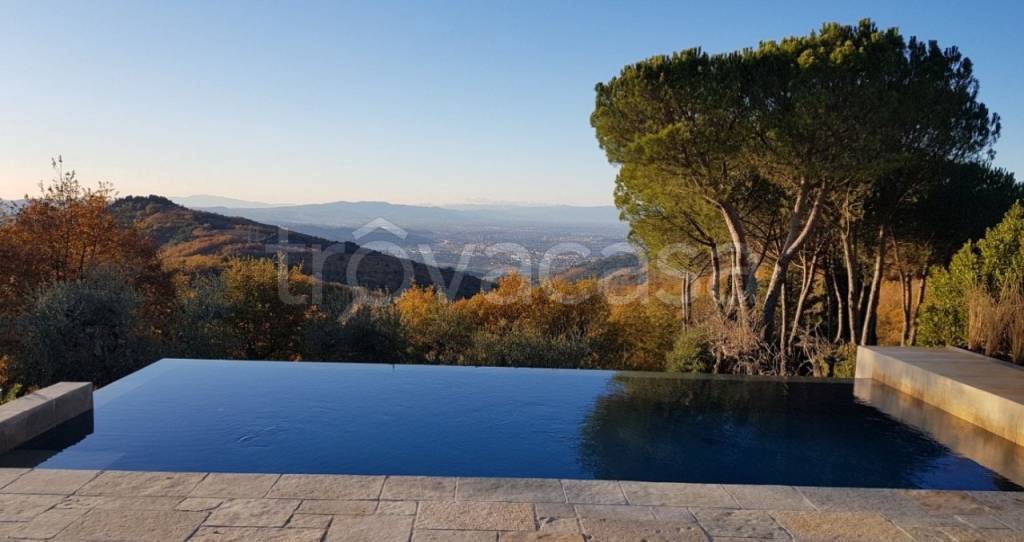 casa indipendente in vendita a Moncalieri in zona Revigliasco