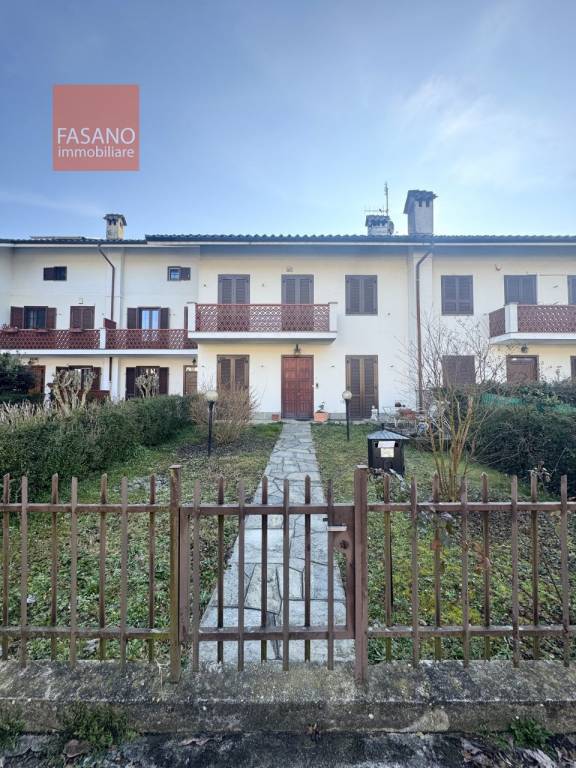 casa indipendente in vendita a Moncalieri in zona Tagliaferro