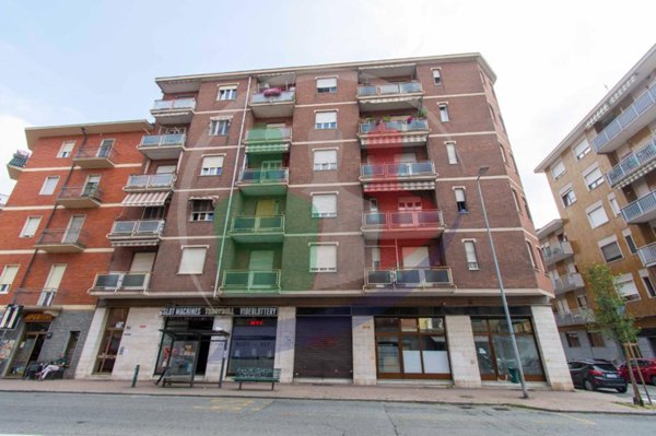 appartamento in vendita a Moncalieri in zona Borgo San Pietro