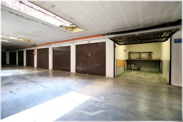 negozio in vendita a Moncalieri