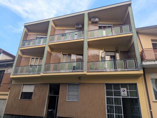 appartamento in vendita a Moncalieri in zona Borgo San Pietro