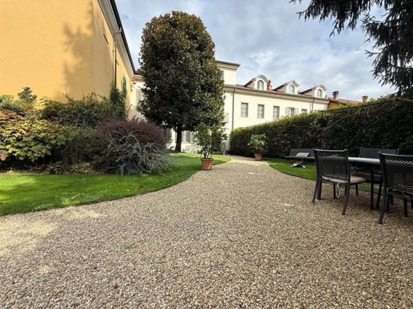 casa indipendente in vendita a Moncalieri in zona Moriondo