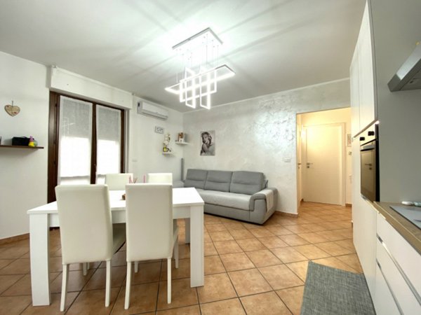 appartamento in vendita a Moncalieri in zona Borgo San Pietro