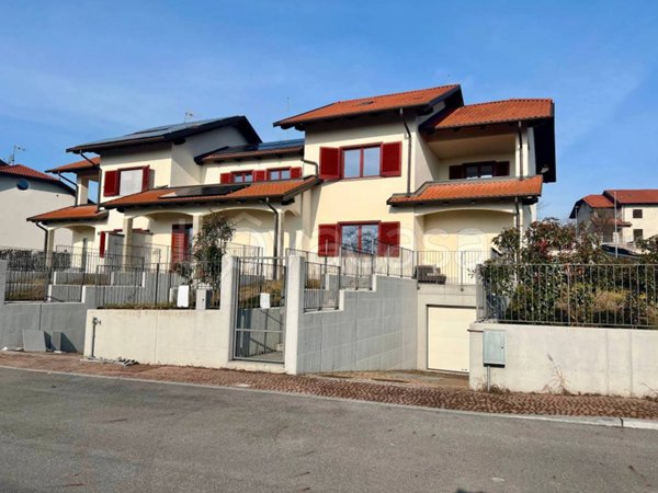casa indipendente in vendita a Moncalieri in zona Moriondo