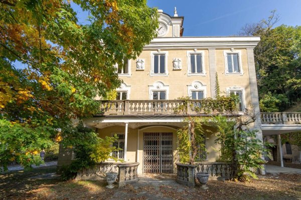 casa indipendente in vendita a Moncalieri