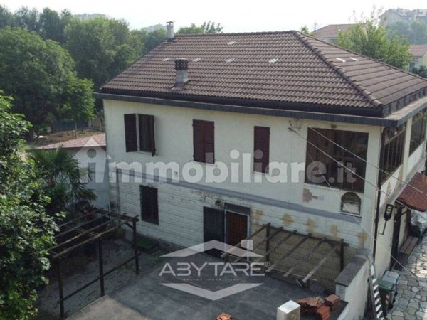 casa indipendente in vendita a Moncalieri