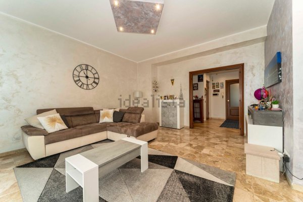 appartamento in vendita a Moncalieri in zona Borgo San Pietro