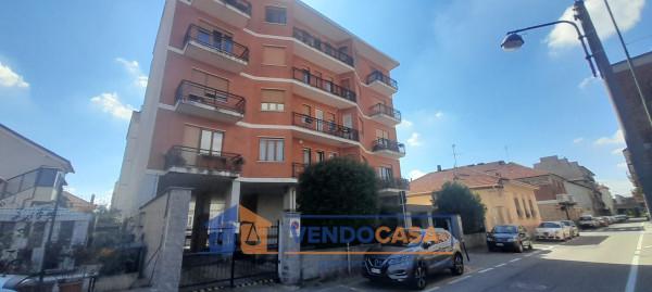 negozio in vendita a Moncalieri