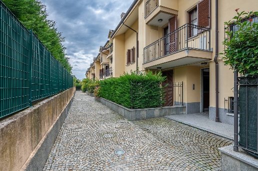 appartamento in vendita a Moncalieri in zona Testona