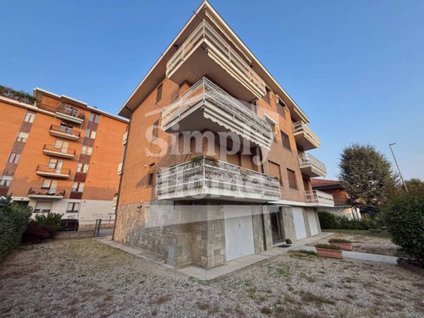 appartamento in vendita a Moncalieri in zona Testona