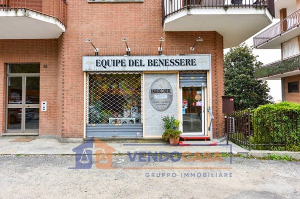 negozio in vendita a Moncalieri in zona Testona