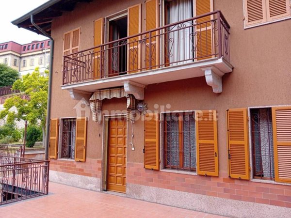 casa indipendente in vendita a Moncalieri