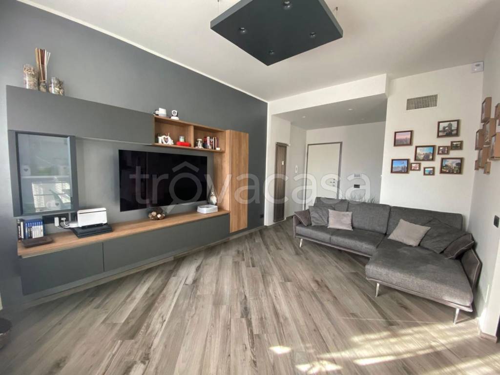 appartamento in vendita a Moncalieri in zona Testona