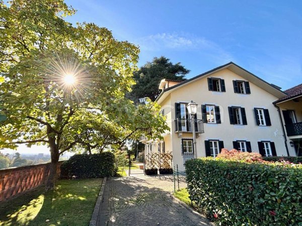 casa indipendente in vendita a Moncalieri in zona Boccia d'Oro
