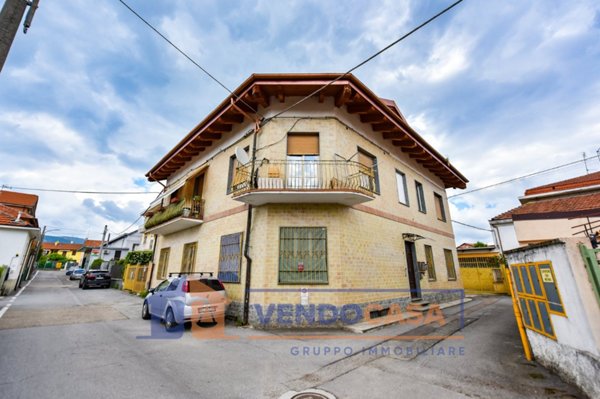 appartamento in vendita a Moncalieri in zona Testona