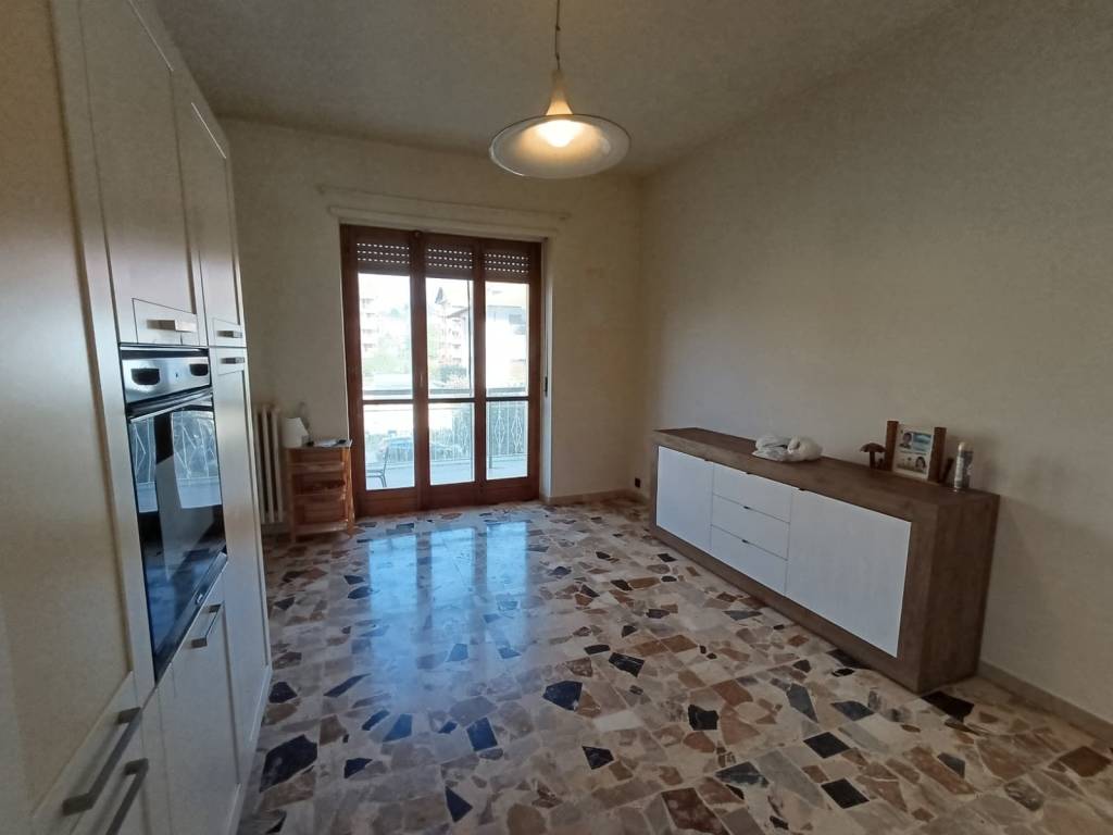 appartamento in vendita a Moncalieri in zona Moriondo