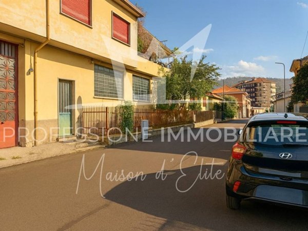 locale commerciale in vendita a Moncalieri