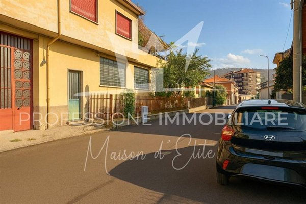 locale commerciale in vendita a Moncalieri