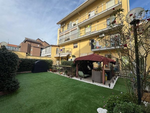 appartamento in vendita a Moncalieri in zona Borgo San Pietro