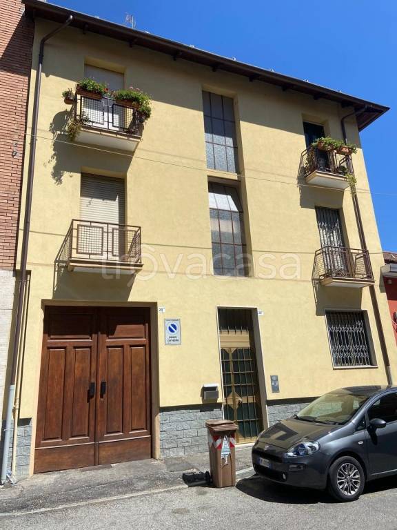 appartamento in vendita a Moncalieri in zona Borgo San Pietro
