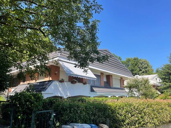 appartamento in vendita a Moncalieri in zona Revigliasco