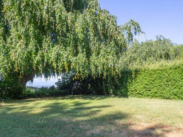 casa indipendente in vendita a Moncalieri in zona Revigliasco