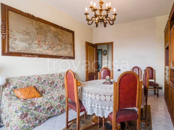 appartamento in vendita a Moncalieri in zona Borgo San Pietro