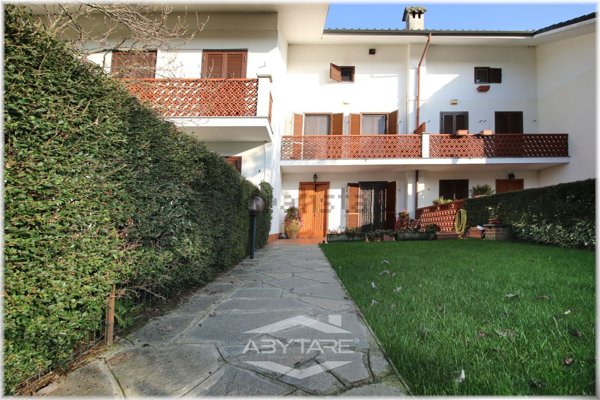 casa indipendente in vendita a Moncalieri