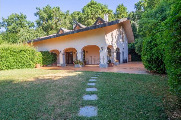 casa indipendente in vendita a Moncalieri