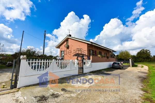 casa semindipendente in vendita a Moncalieri
