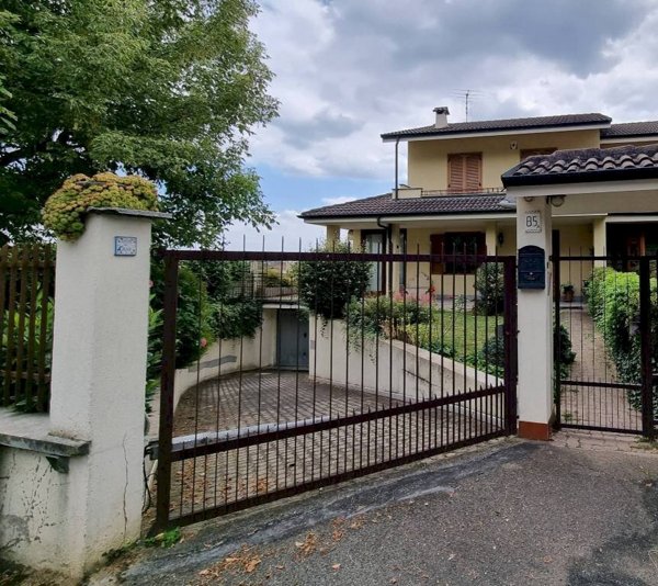 casa indipendente in vendita a Moncalieri in zona Moriondo