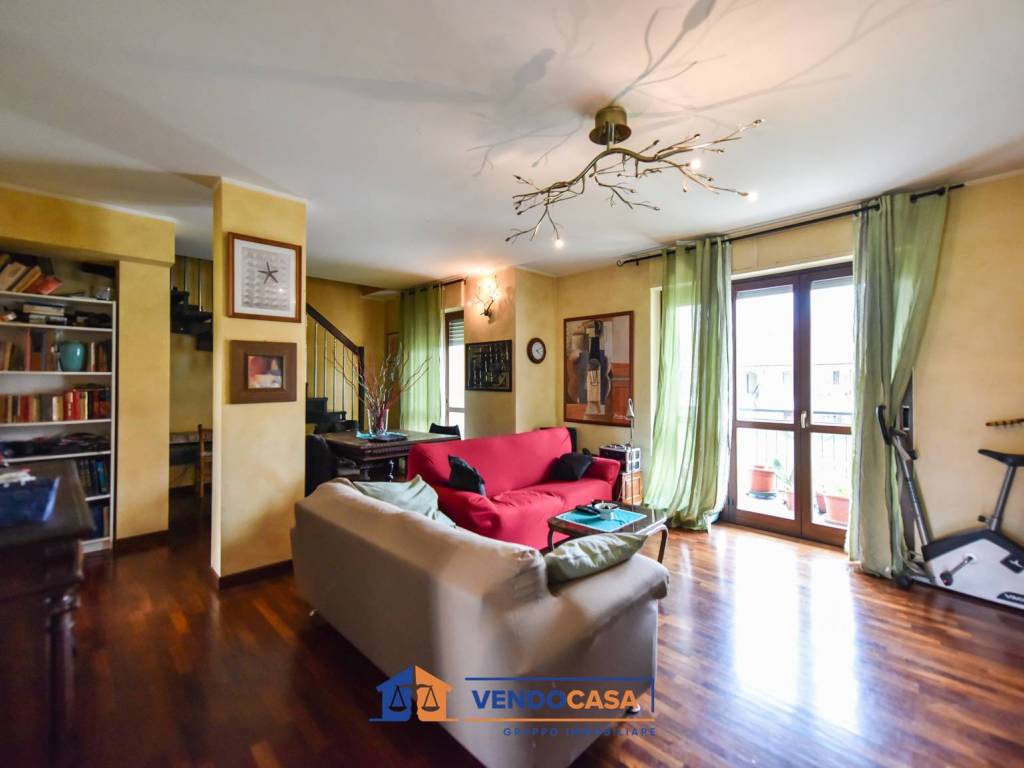 appartamento in vendita a Moncalieri in zona Tetti Piatti