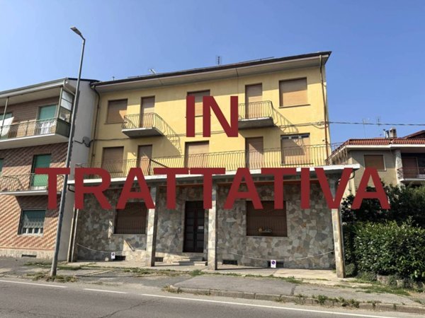 intera palazzina in vendita a Moncalieri in zona Testona