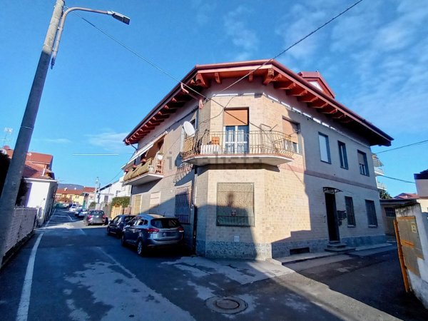 appartamento in vendita a Moncalieri in zona Testona
