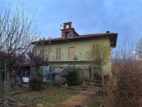 casa indipendente in vendita a Moncalieri