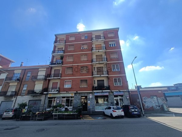 appartamento in vendita a Moncalieri in zona Borgo San Pietro