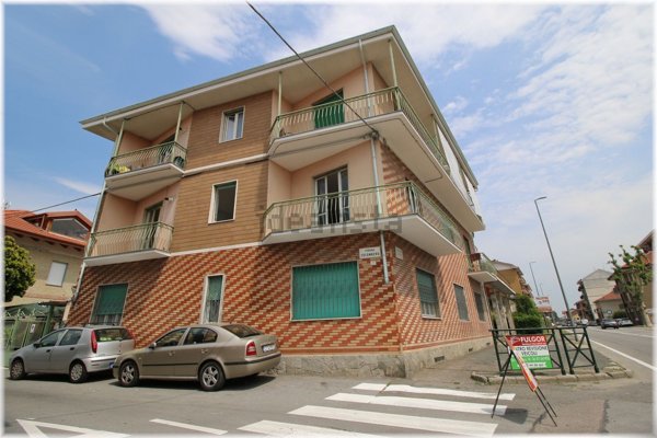 appartamento in vendita a Moncalieri in zona Testona
