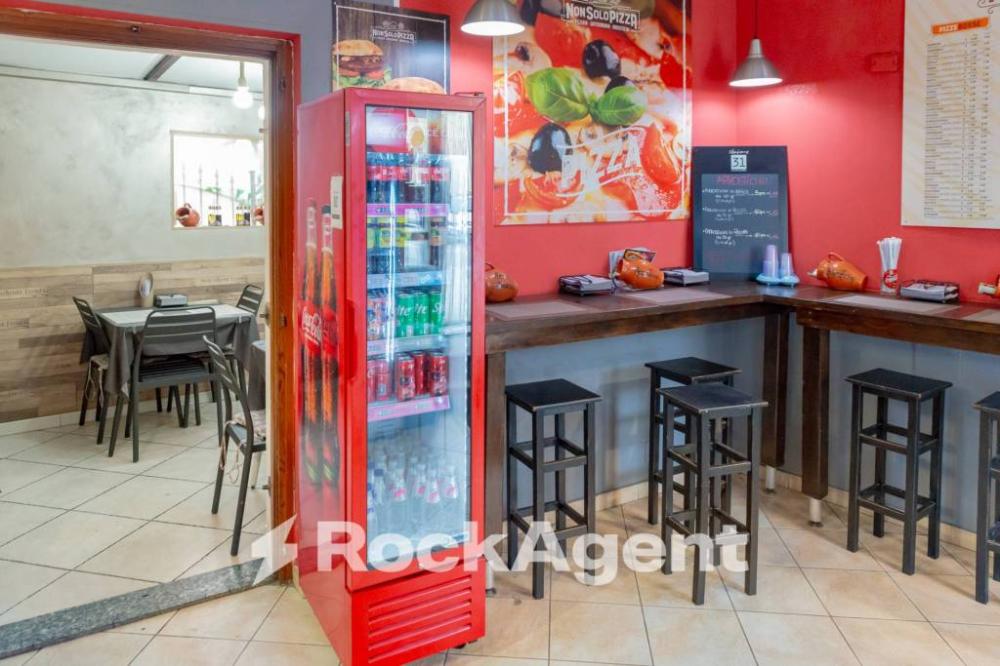 negozio in vendita a Moncalieri