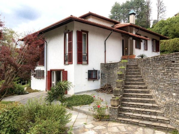 casa indipendente in vendita a Moncalieri in zona Boccia d'Oro