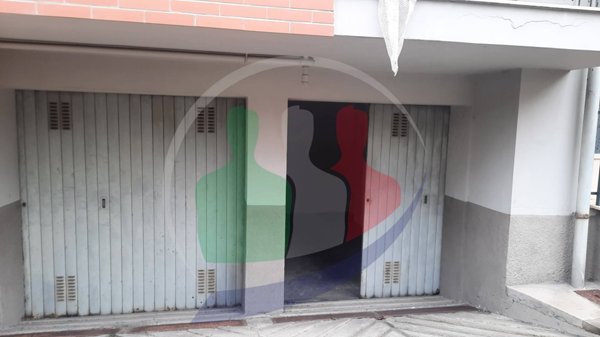 negozio in vendita a Moncalieri
