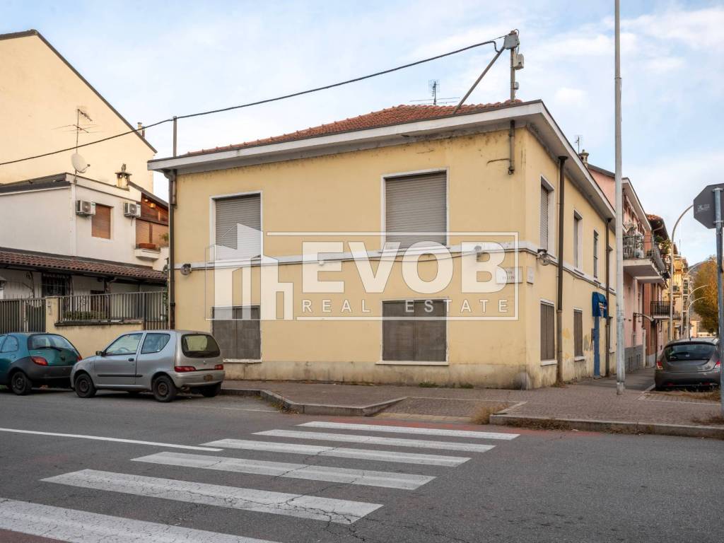 casa indipendente in vendita a Moncalieri in zona Borgo San Pietro