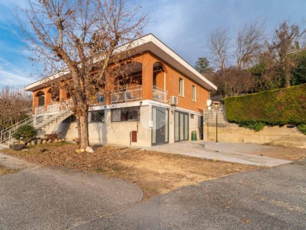casa indipendente in vendita a Moncalieri in zona Testona