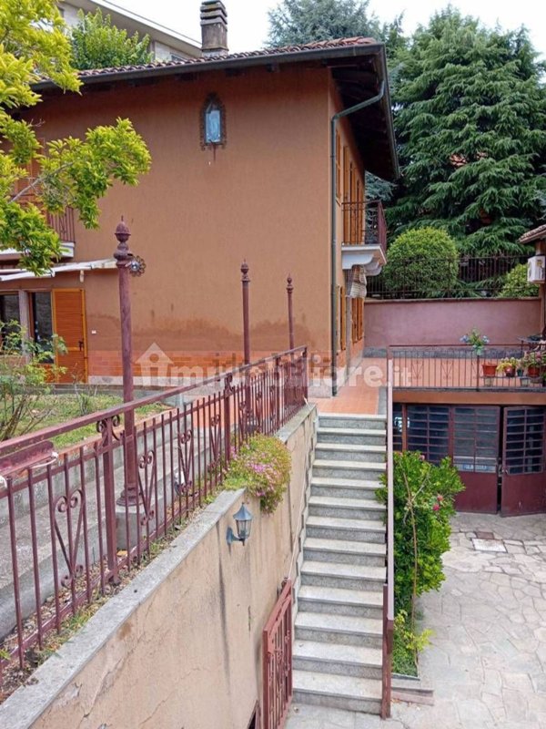 casa indipendente in vendita a Moncalieri