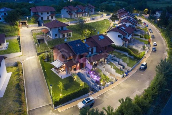 casa indipendente in vendita a Moncalieri in zona Moriondo