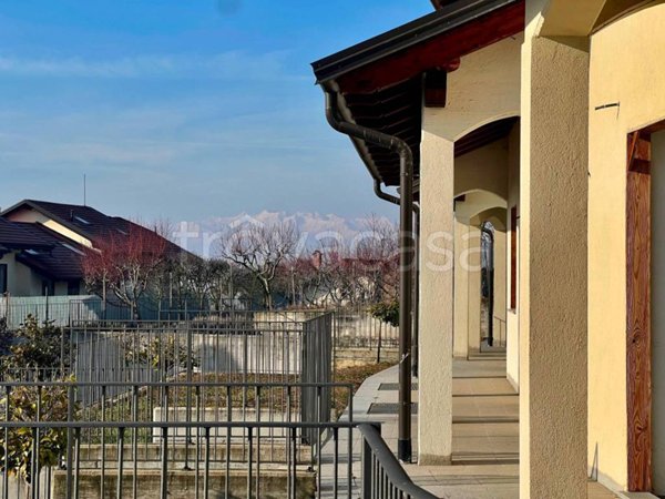 casa indipendente in vendita a Moncalieri in zona Moriondo