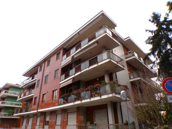 appartamento in vendita a Moncalieri in zona Boccia d'Oro