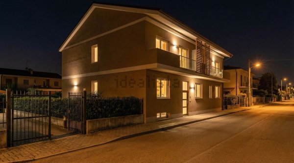 appartamento in vendita a Moncalieri in zona Tagliaferro