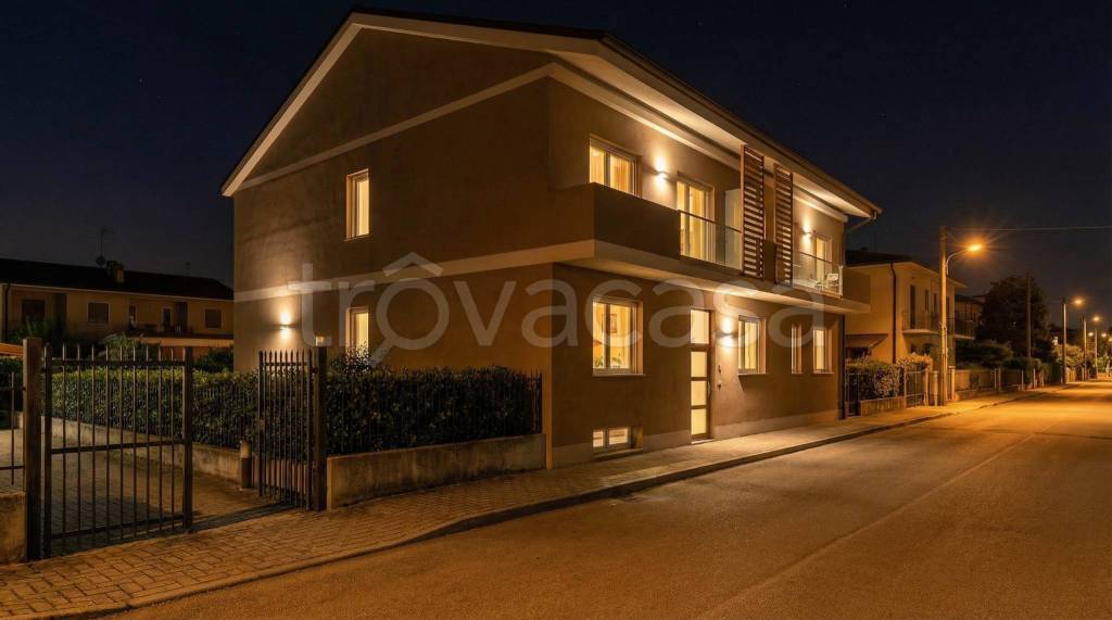 appartamento in vendita a Moncalieri in zona Tagliaferro