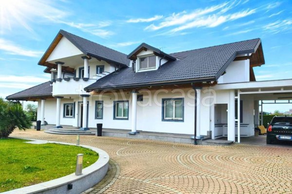 casa indipendente in vendita a Moncalieri